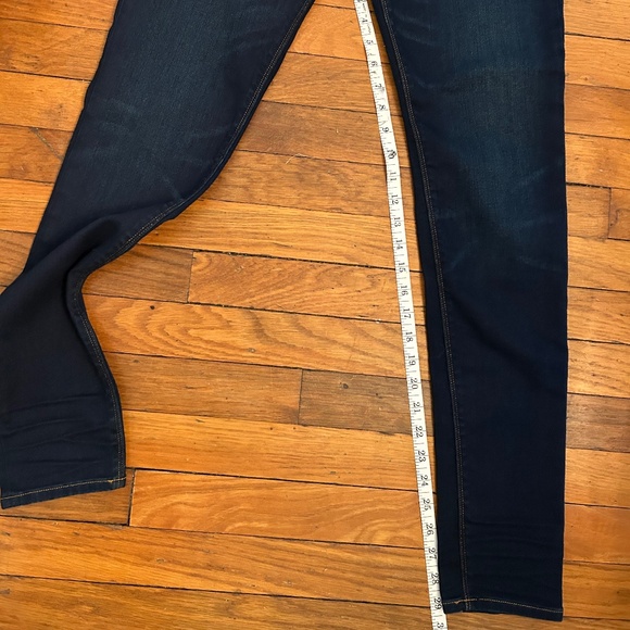 Hudson Jeans - Picture 4 of 9